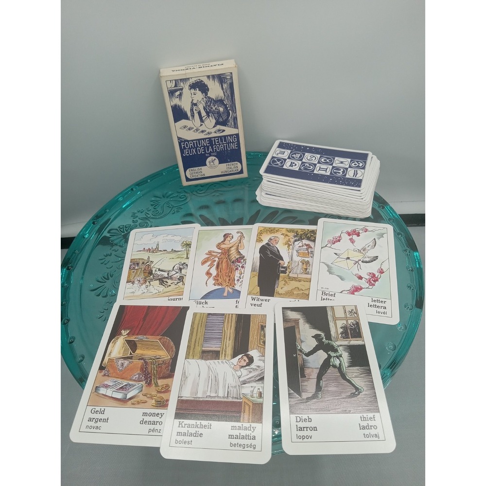 Vintage Gypsy Fortune Telling Piatnik 36 Cards Boxed Austria No. 1902